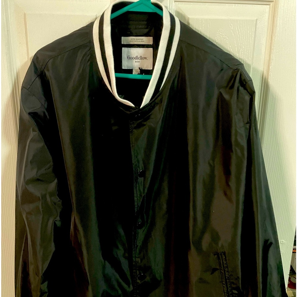 Men’s black and white striped bomber jacket size xl